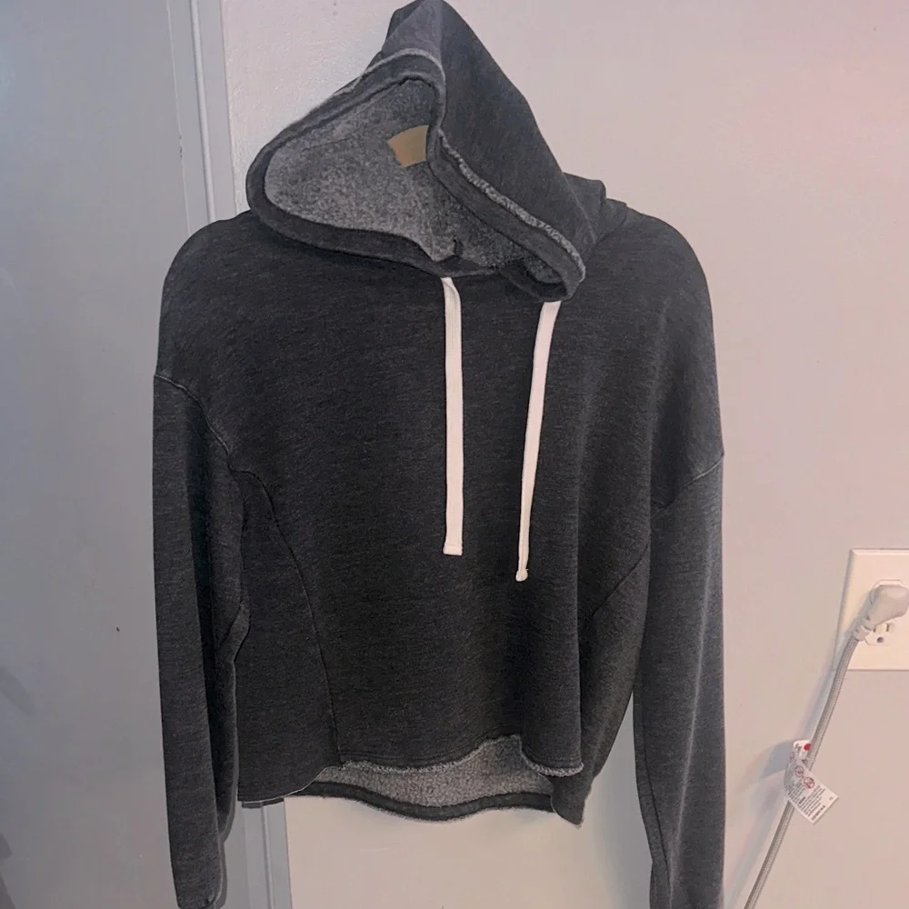 Colsie Dark Gray Women's Hoodie. NWT. Size S.